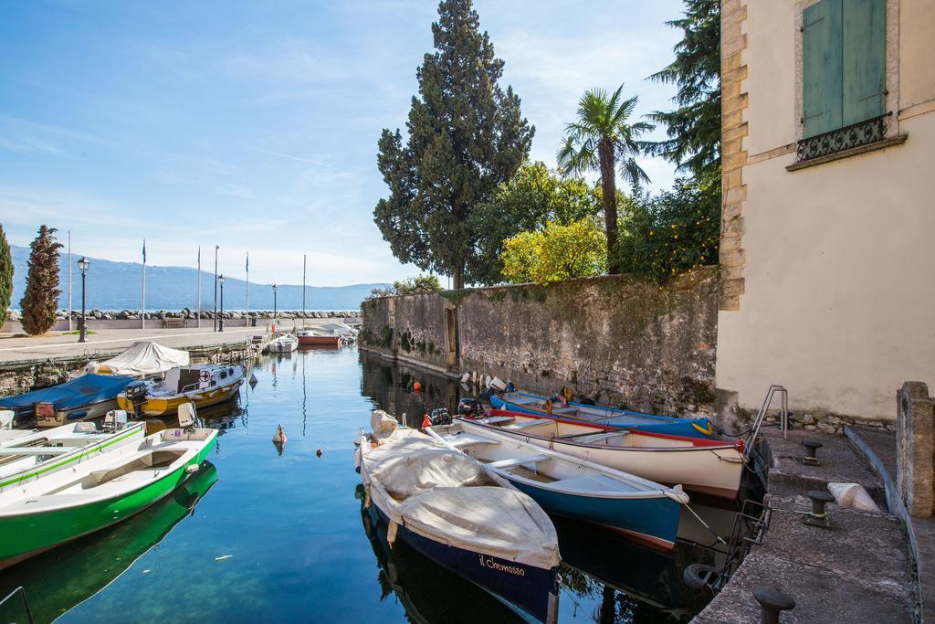 Il Batti Apartment Water Front And Private Beach Toscolano Maderno Buitenkant foto