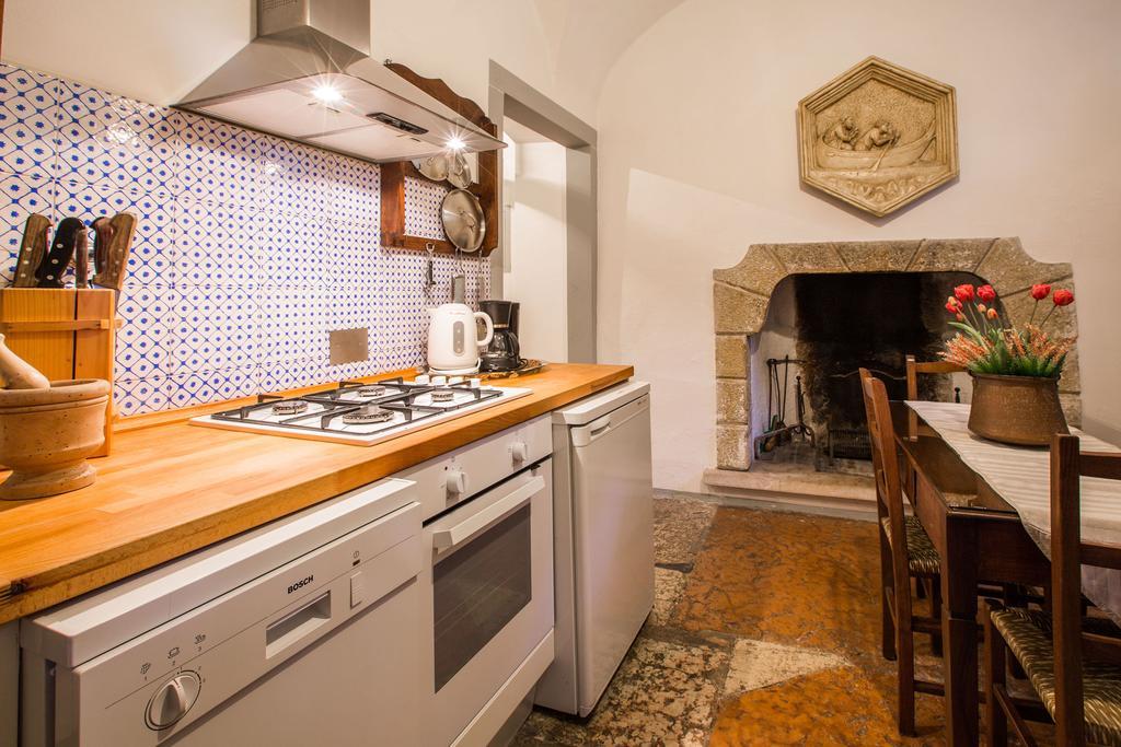 Il Batti Apartment Water Front And Private Beach Toscolano Maderno Buitenkant foto